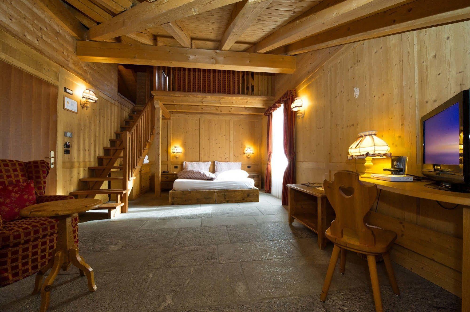 Hotel Jolanda Sport Gressoney-la-Trinité Eksteriør billede